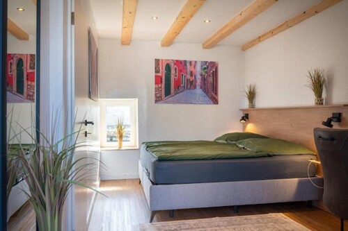 Thumbnail 4782975 - 19