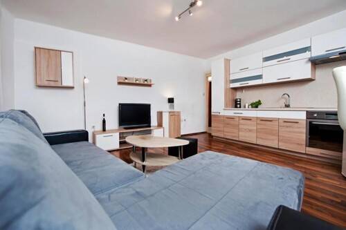 Thumbnail 4782977 - 5