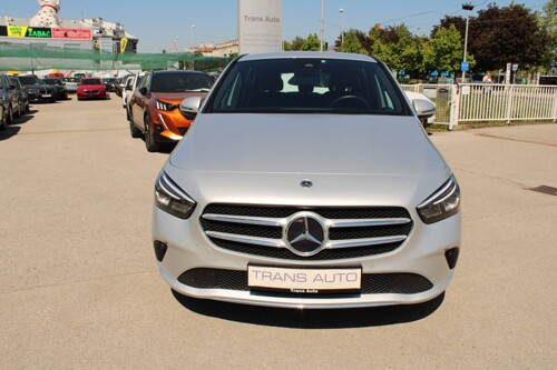 Mercedes-Benz klasa B 180d AUTOMATIK *LED, NAVIGACIJA, KAMERA*