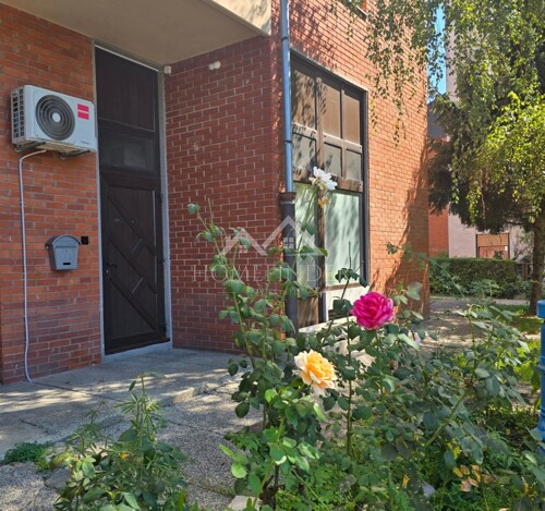 Poslovni prostor, 82m2, Sisak, Brzaj