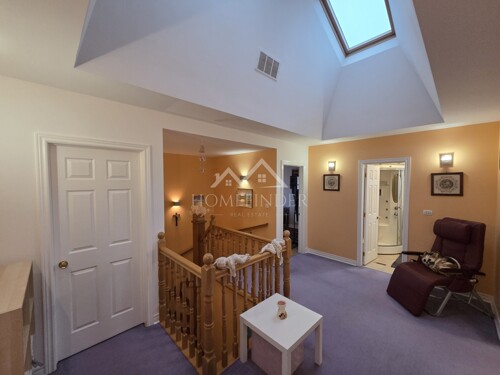 Obiteljska kanadska kuća, 216m2, namještena, Zaprešić