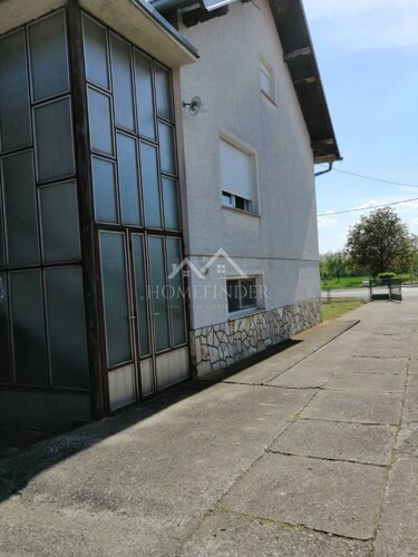 Kuća, 197m2, Ivanić Grad, (Caginec)