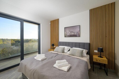 Thumbnail 4783002 - 10