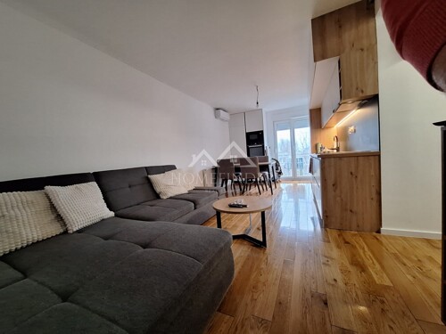 Stan, 3S, 51m2, Voltino, Zagreb