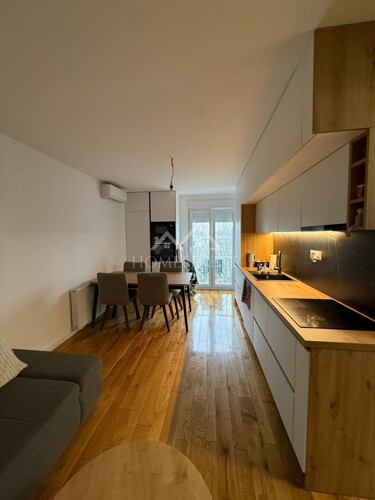 Stan, 3S, 51m2, Voltino, Zagreb