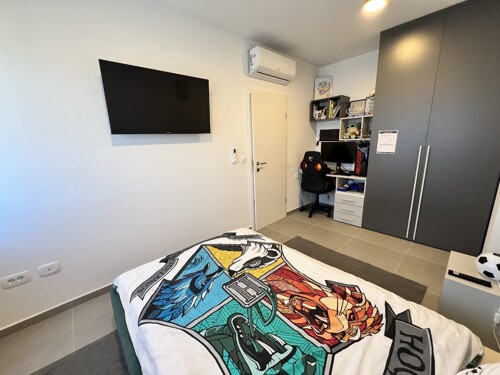 Thumbnail 4783016 - 21