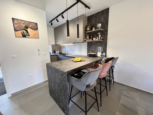 Thumbnail 4783016 - 4