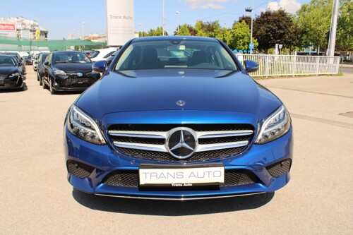 Mercedes-Benz klasa C 180d *LED, NAVIGACIJA, KAMERA*