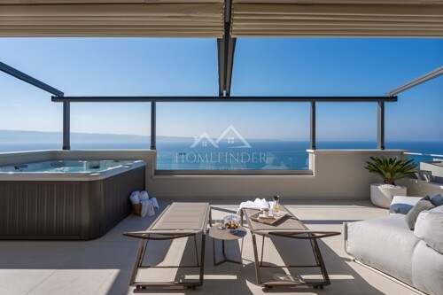 Ekskluzivna suvremena vila s panoramskim pogledom na more