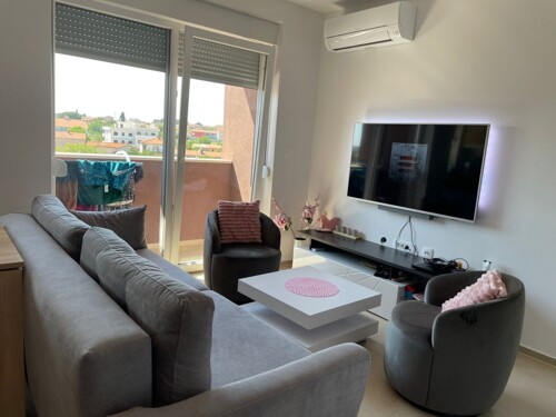 Thumbnail 4783023 - 3