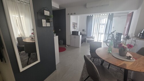 MODERAN STAN S OKUĆNICOM, PULA!PRILIKA!!