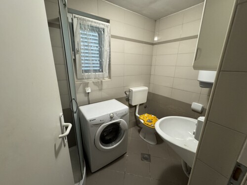 Thumbnail 4783028 - 7