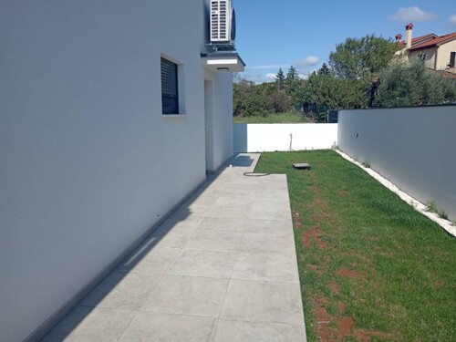 Thumbnail 4783029 - 13