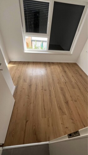 Thumbnail 4783033 - 4