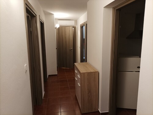 Thumbnail 4783043 - 3