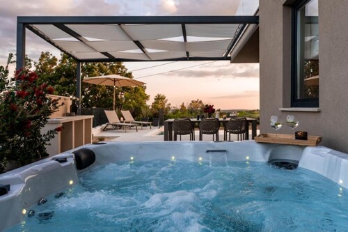 Thumbnail 4783059 - 4