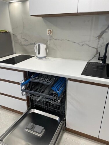 Thumbnail 4783066 - 7