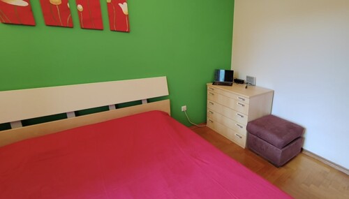 Thumbnail 4783073 - 4