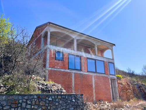 Sibinj Krmpotski - kuća u prvom redu do mora