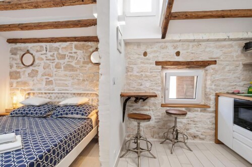 Thumbnail 4783079 - 6