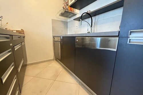 Thumbnail 4783080 - 11