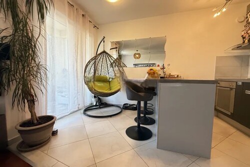 Thumbnail 4783080 - 9