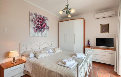 Thumbnail 4783089 - 24