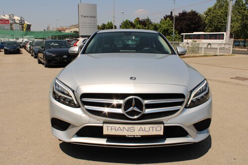 Mercedes-Benz klasa C 180d *LED, NAVIGACIJA, KAMERA*
