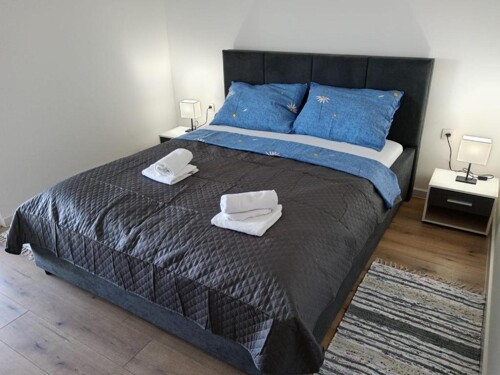 Thumbnail 4783098 - 8