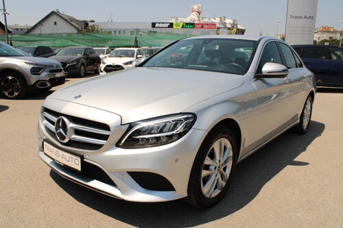 Mercedes-Benz klasa C 180d *LED, NAVIGACIJA, KAMERA*