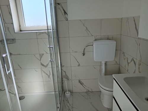 Thumbnail 4783098 - 11