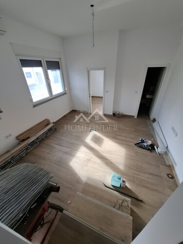 Stan s poslovnim prostorom, 122.14 m2,1 VPM, Kajzerica, Zagr