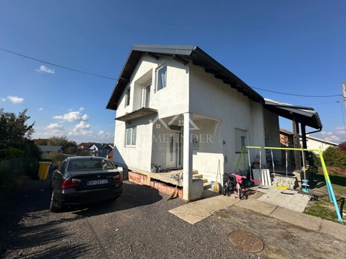 Kuća 140m2, Petrinja