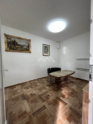 Poslovni prostor 32m² - Trg Mladosti, Zaprešić