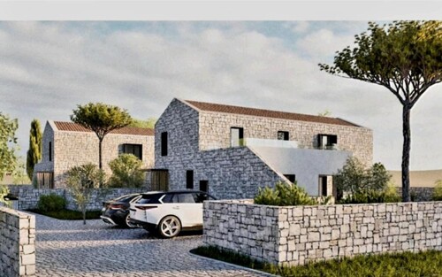 GRAĐEVINSKA PARCELA S IDEJNIM PROJEKTOM!