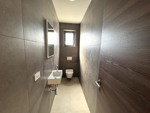 Thumbnail 4783113 - 5