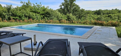 Moderna kuća za odmor na mirnoj lokaciji, Sveti Petar u šumi