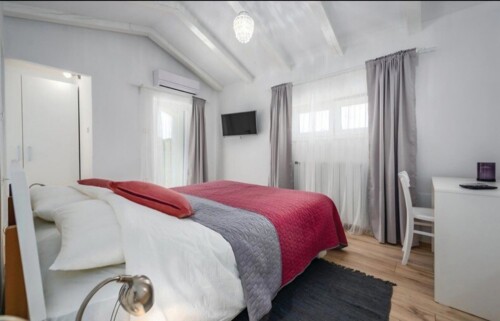 Thumbnail 4783117 - 7