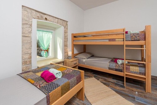 Thumbnail 4783118 - 11