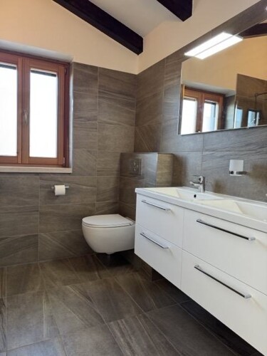 Thumbnail 4783120 - 12