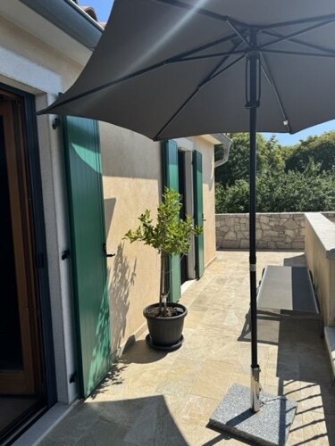 Thumbnail 4783120 - 4