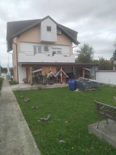Funkcionalna višenamjenska kuća u Strmcu, 300 m2, ( 8S), 6