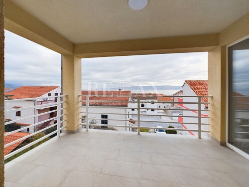 Povile - stan s panoramskim pogledom na more