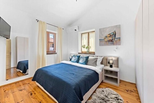 Thumbnail 4783127 - 10