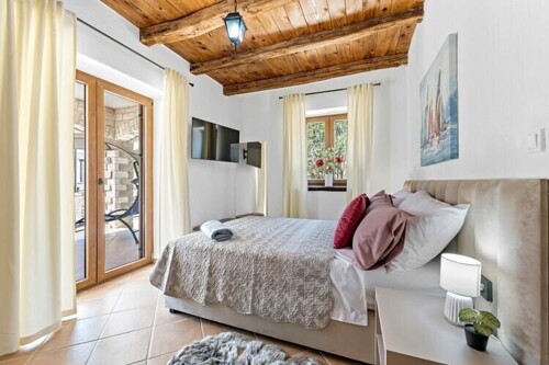 Thumbnail 4783127 - 15