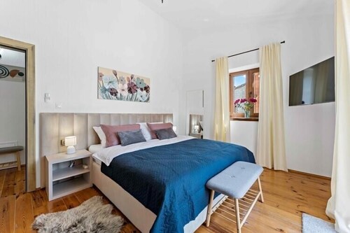 Thumbnail 4783127 - 11