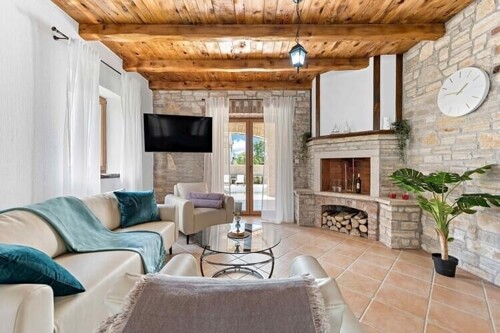 Thumbnail 4783127 - 7