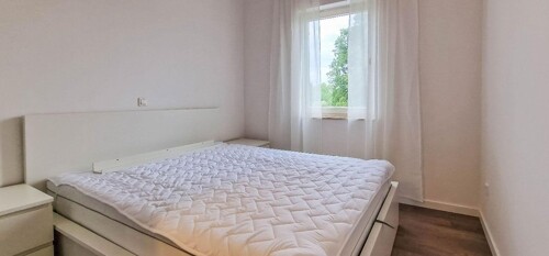 Thumbnail 4783134 - 6