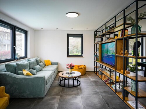 Thumbnail 4783135 - 5