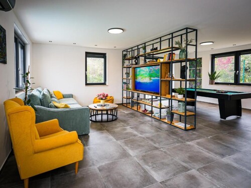 Thumbnail 4783135 - 4